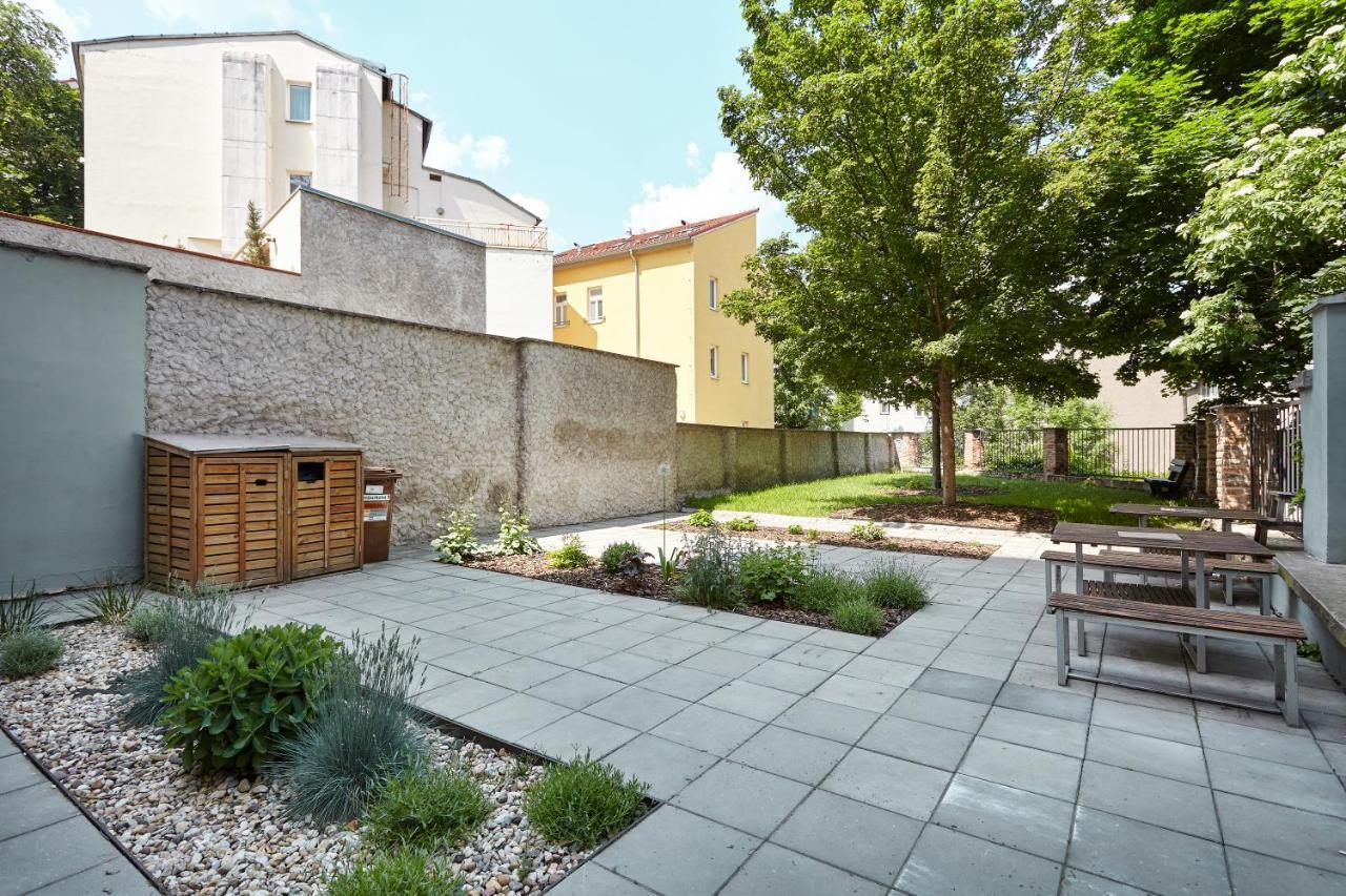 Prague Friendly Apartments In براغ المظهر الخارجي الصورة