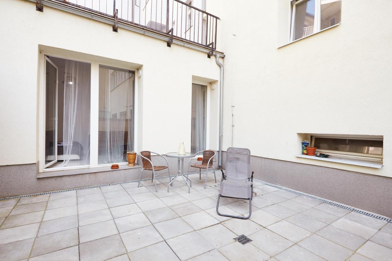 Prague Friendly Apartments In براغ المظهر الخارجي الصورة