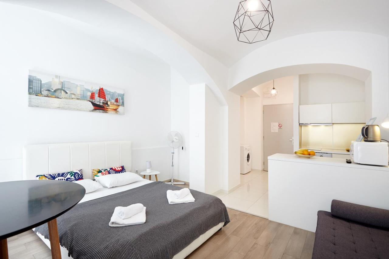 Prague Friendly Apartments In براغ المظهر الخارجي الصورة