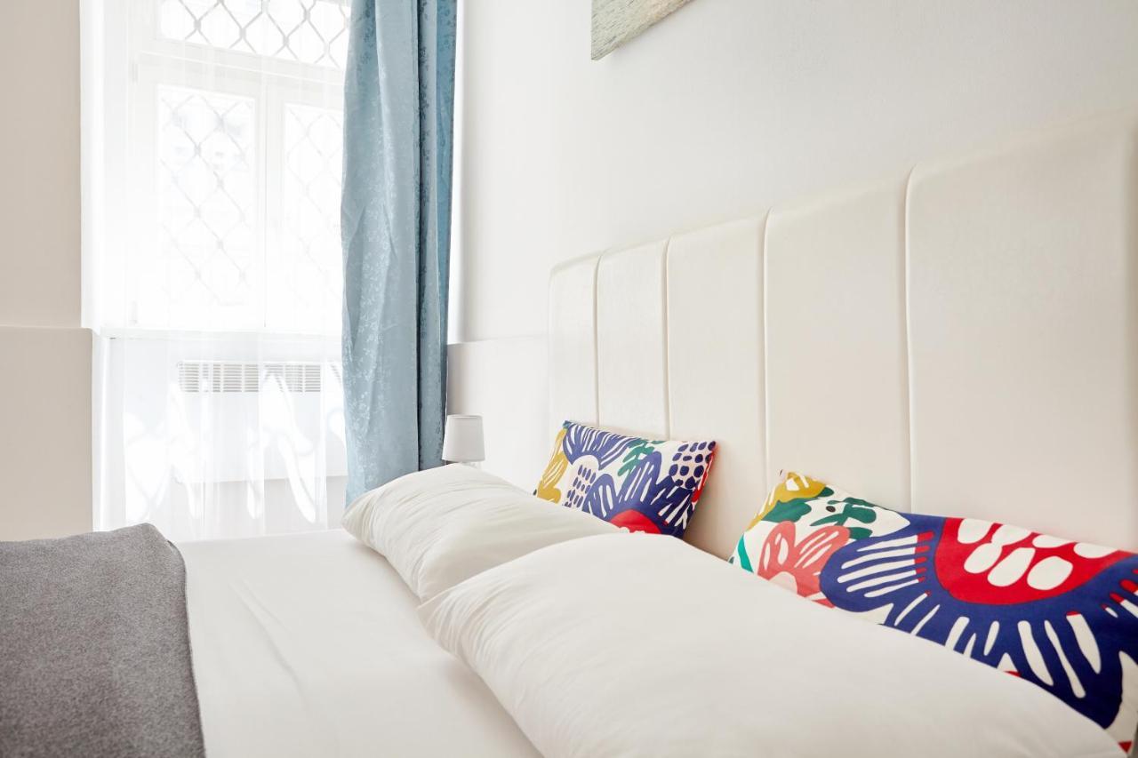 Prague Friendly Apartments In براغ المظهر الخارجي الصورة
