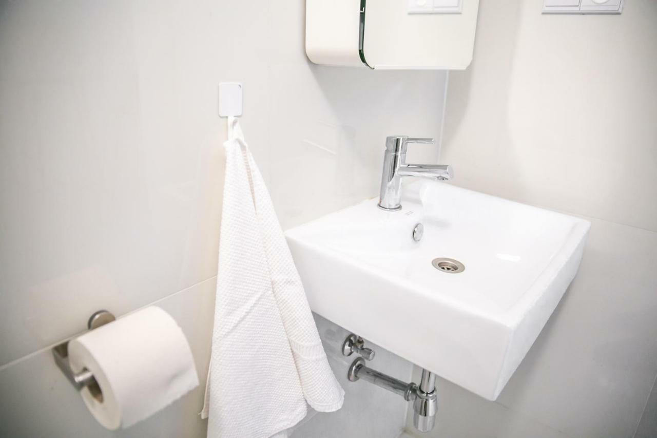 Prague Friendly Apartments In براغ المظهر الخارجي الصورة