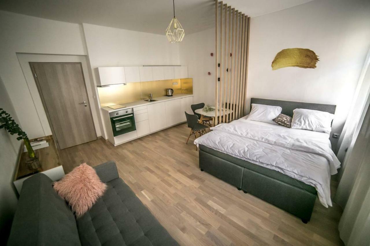 Prague Friendly Apartments In براغ المظهر الخارجي الصورة