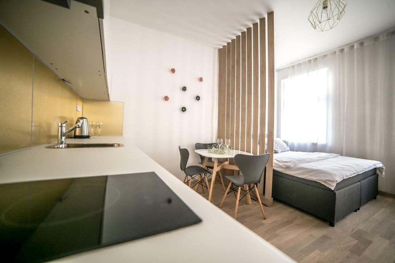Prague Friendly Apartments In براغ المظهر الخارجي الصورة
